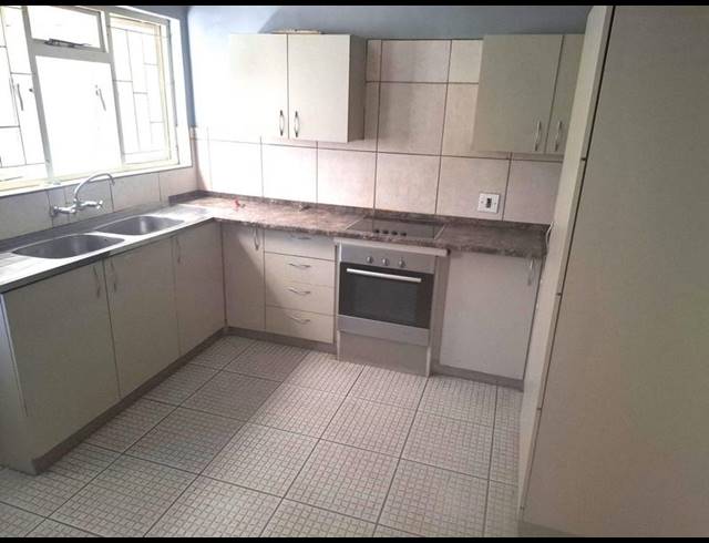 3 BEDROOM DUPLEX FOR SALE IN PAROW NORTH